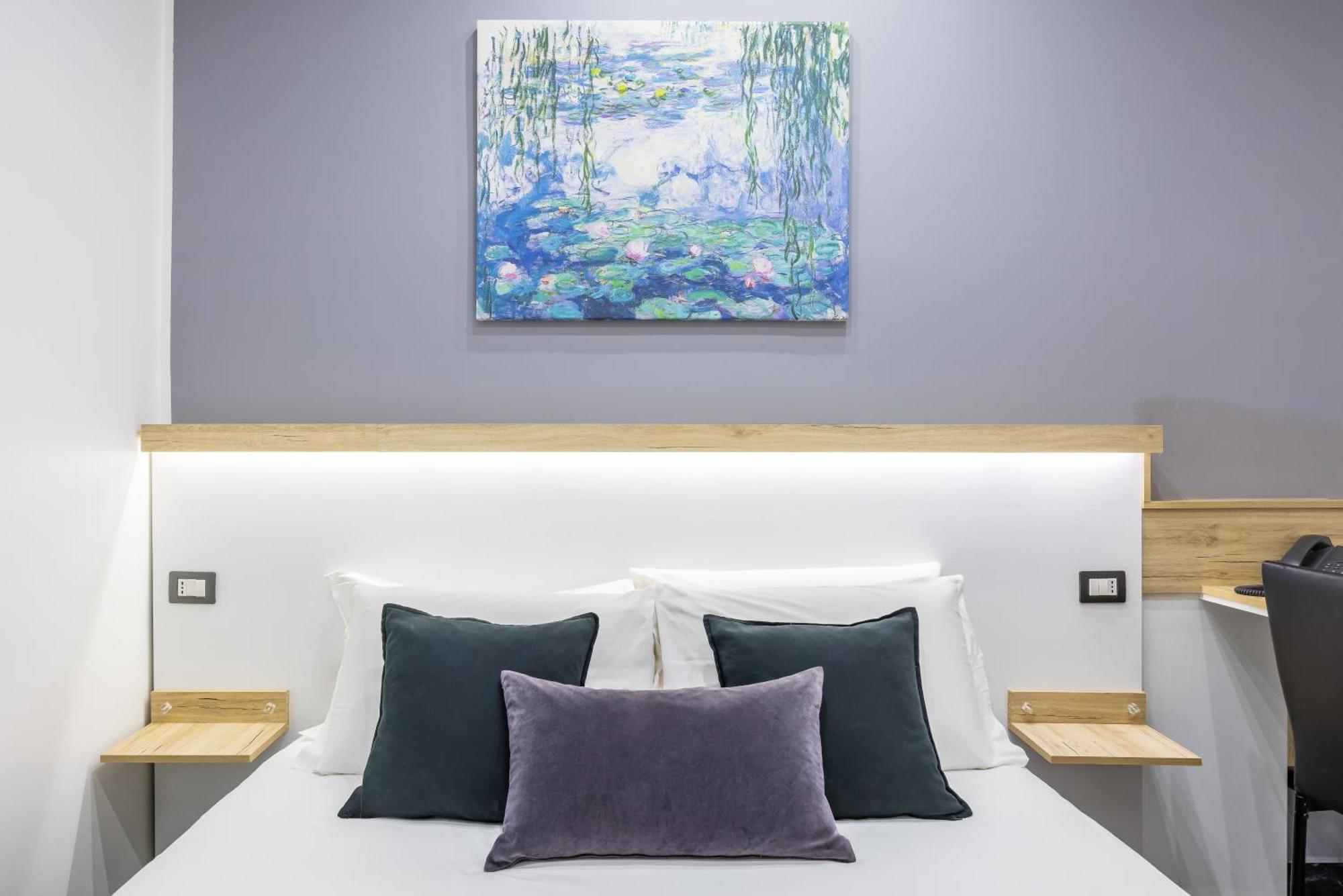 Bella Hotel 3*